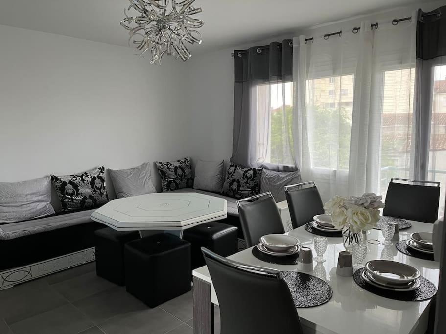 Bel Appartement Neuf, Bien Situe 卡尔卡松 外观 照片